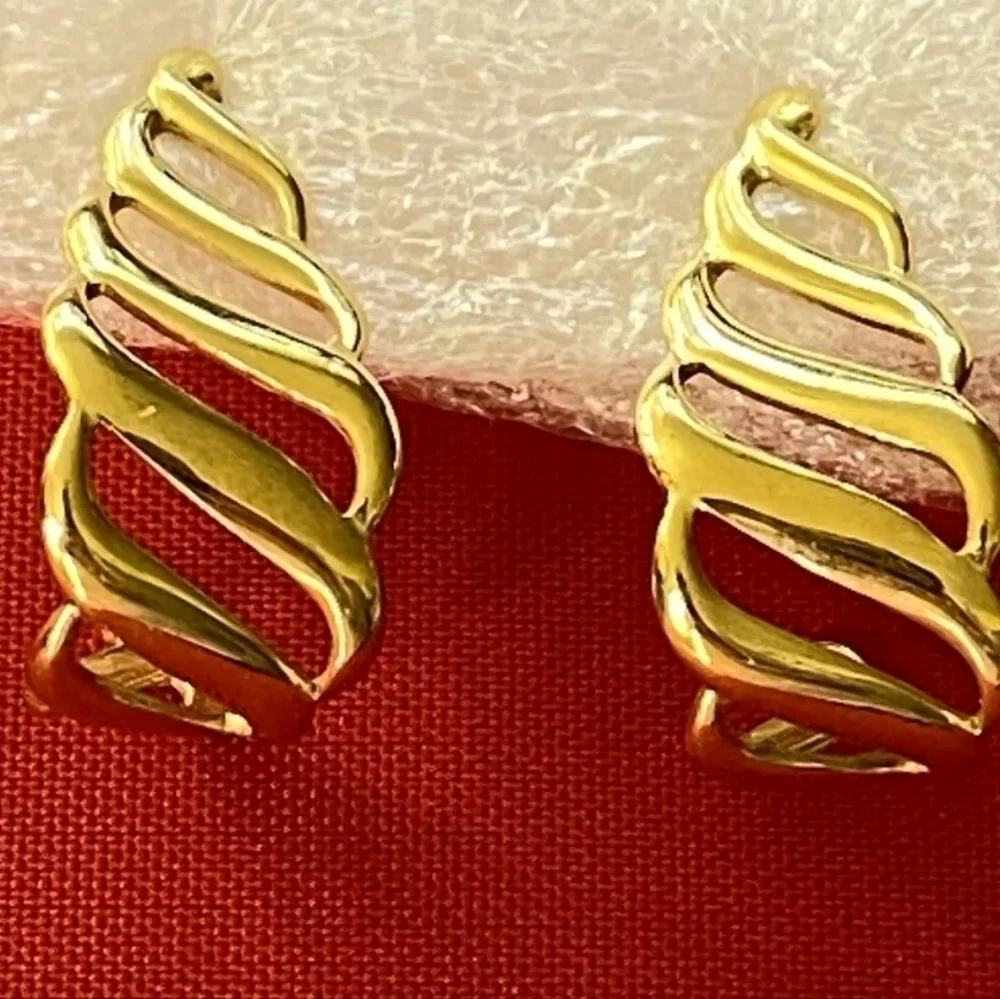 Vintage Monet Open Hoop Gold Tone Pierced Post Earrings, Signed